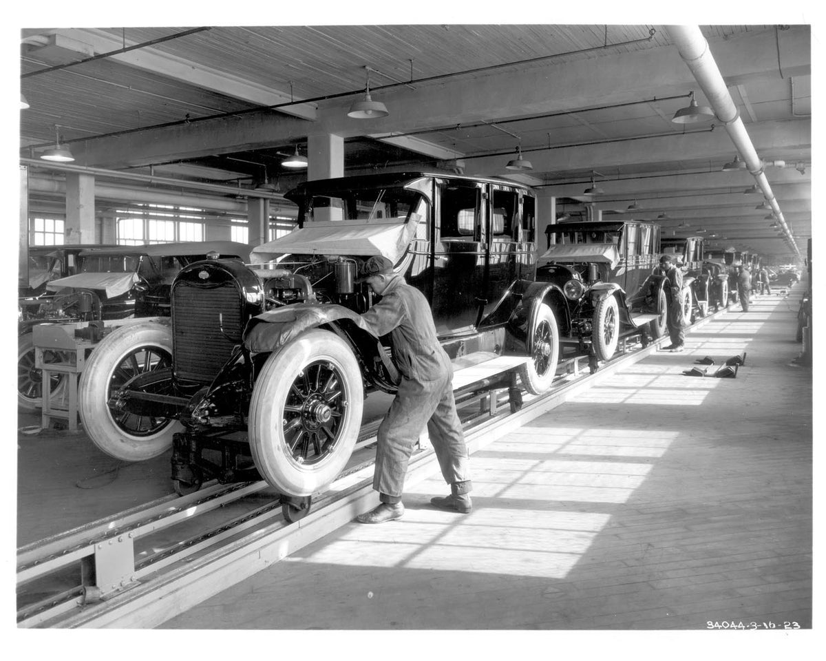 Ford Motor Company archival image documenting Holden Av 1923.