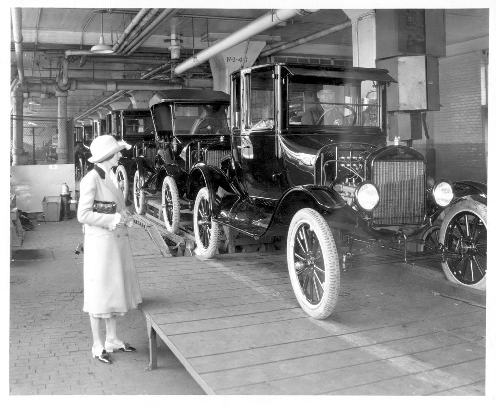 CarolDempsterHighlandPark 1925 0001-7697