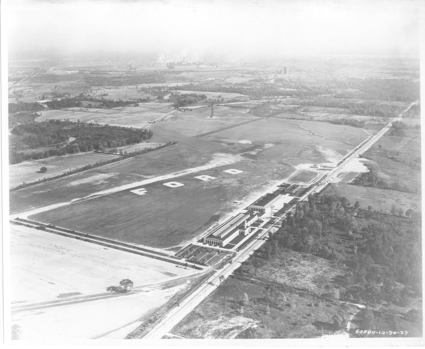 FordAirport 0001-7748