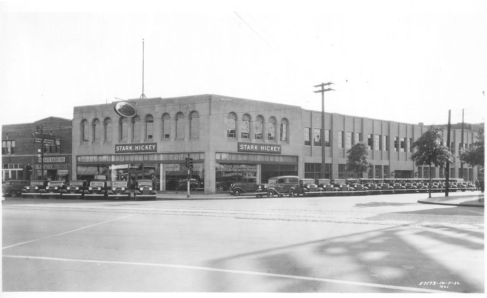 DealershipDetroitMI 1932 0001-7860