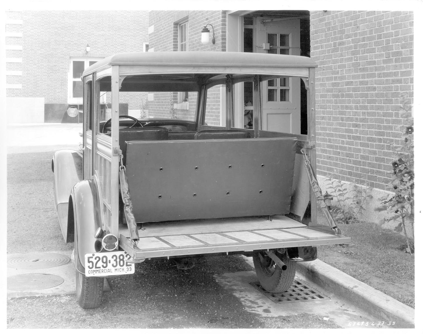 StationWago1933 0001-7874