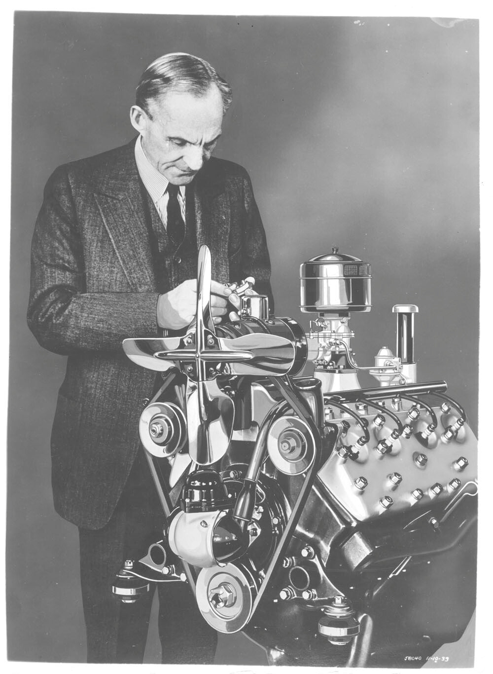 HenryFordV8Engin 0001-7882