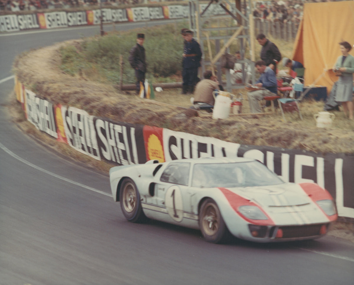 1966 — Ford GT40 Mark II Driven by Ken Miles and Denny Hulme in the 24 Hours of Le Mans, June 1966 — View 2 — Fordimages 0066-0013; source THF702570