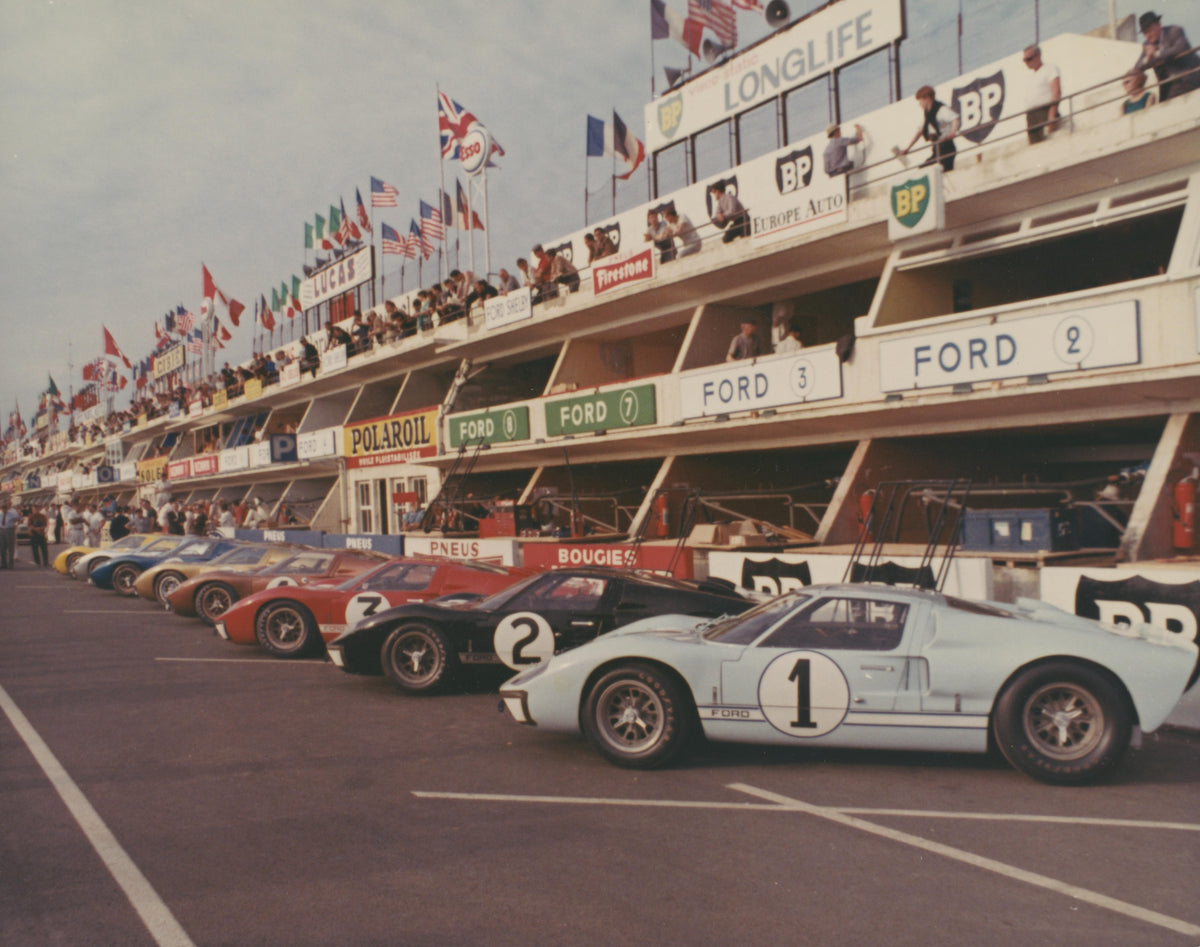 1966 — Ford GT40 Mark II Race Cars at the 24 Hours of Le Mans, June 1966 — Fordimages 0066-0016; source THF705622