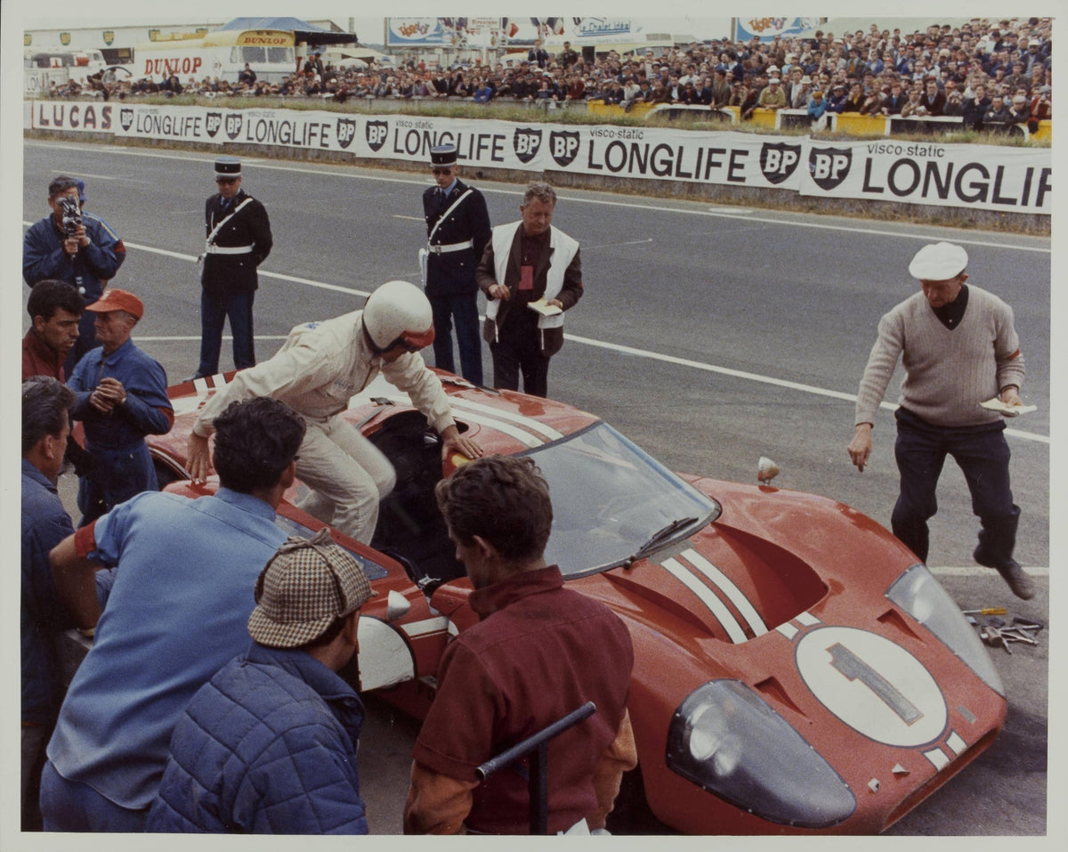 1967 — A. J. Foyt and Ford Mark IV at 24 Hours of Le Mans Race, 1967 — Fordimages 0067-0013; source THF207348