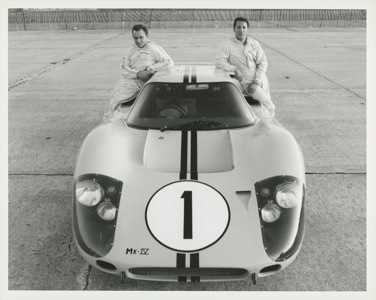 1967 — Bruce McLaren and Mario Andretti with Ford GT40 Mark IV Driven at Sebring, April 1967 — Fordimages 0067-0024; source THF705875