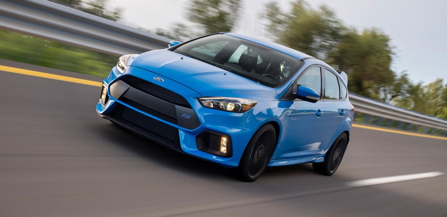 0404 1577 16Ford Focus RS 0144-0325