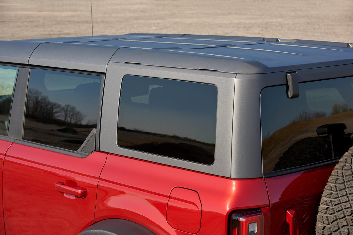 809 2021 Bronco 4 Door Rapid Red 02 ford media 0144-0392