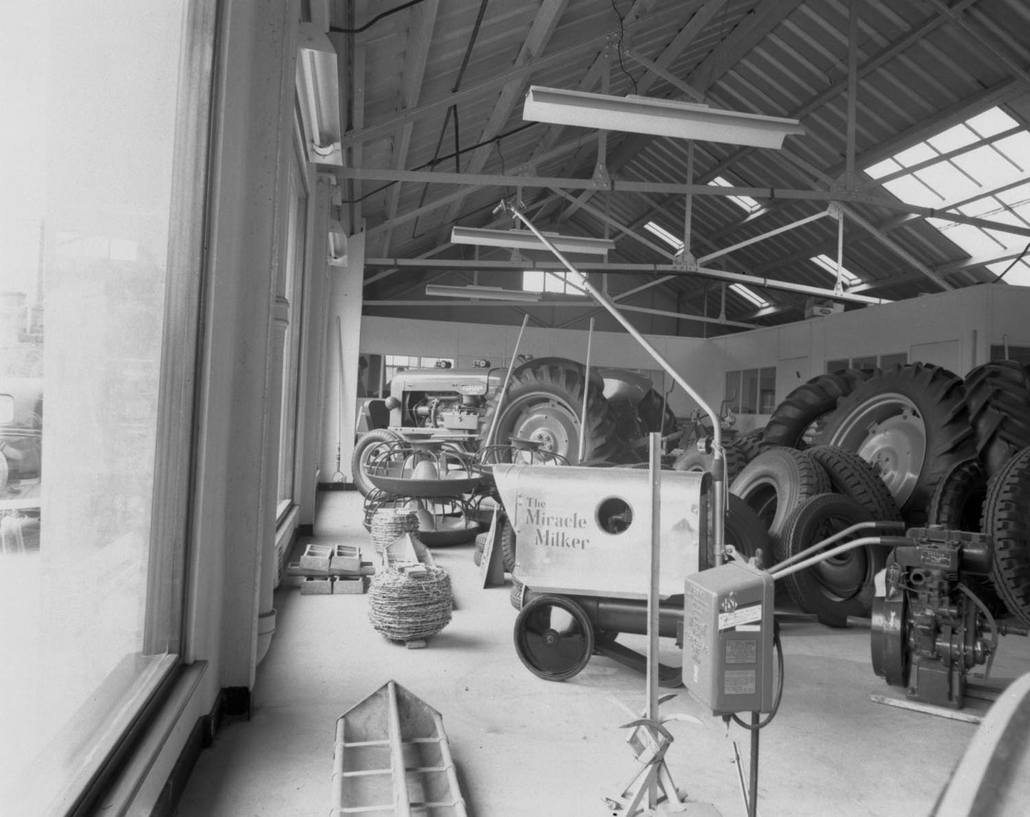 1953 J&C Sheppard Hatfield neg UK 74K136 0144-0584