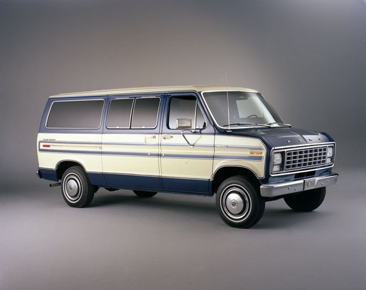 1979 Ford Econoline Leisure Van neg CN26011 78 0144-1375