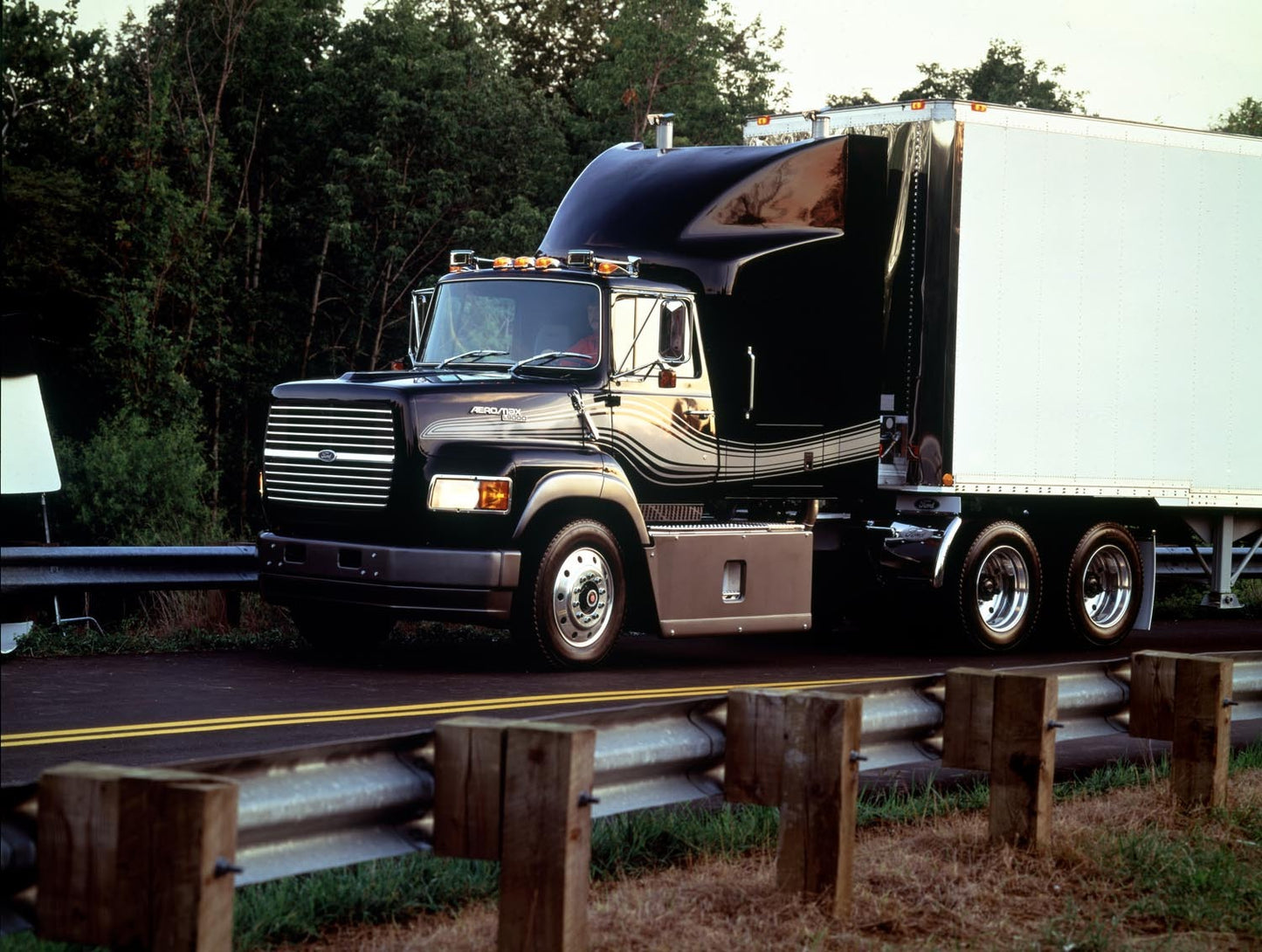 1989 Ford AeroMax L 9000 heavy truck neg CN52007 774 0144-1499