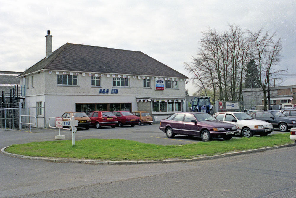 1991 Dealers Allison & Gregory FNH New Dealership neg 197 5 0144-1556