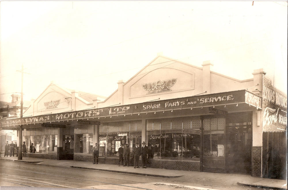 Circa Ford Dealer Lynas Motors 01 0144-1726