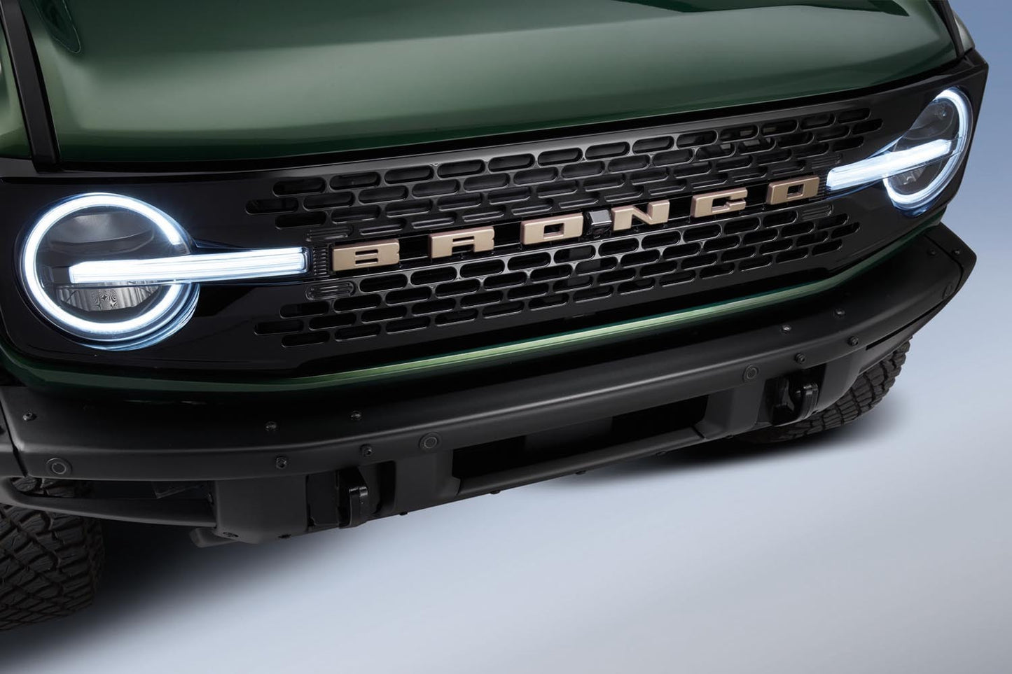 G11361023 FordPerf Bronco Grille Lettering Overlay Bronze M 1447 BLBR mj 0144-1767