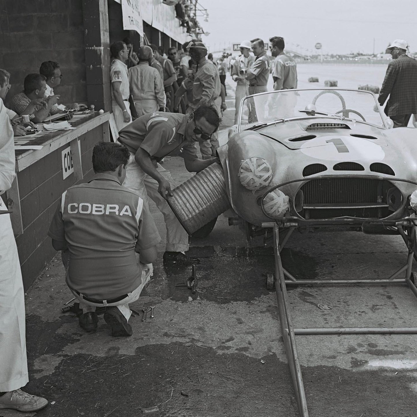 Sebring 12 Hr 03 64 1746 0144-1889