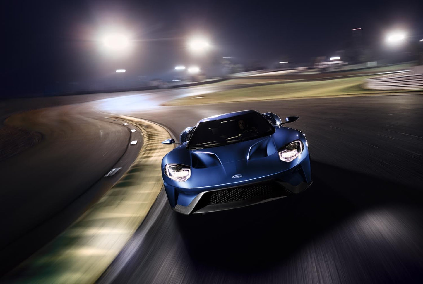2017 FORD GT 0144-2072