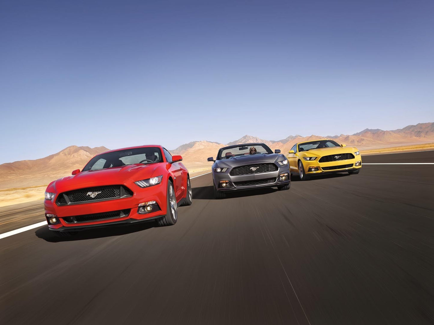 2015 MustangFamily Shot mj 0144-2080