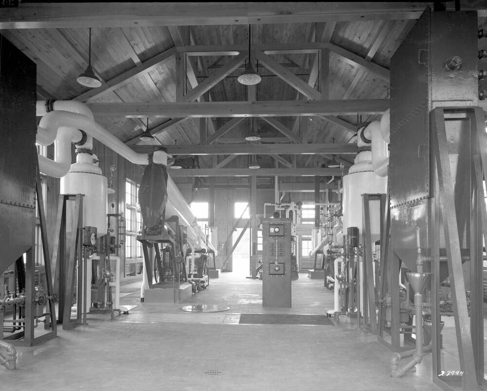 1941 Ford Saline Plant Saline MI 28994 0144-2141