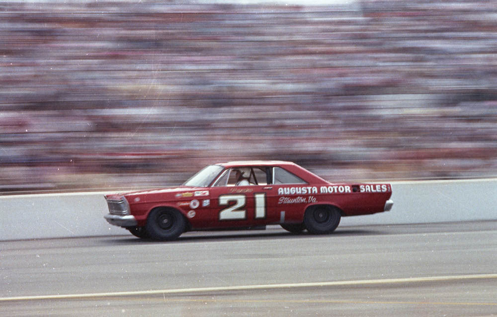 1965 Aprl Alanta 1965 Ford M Panch CN3855-5 0144-2193