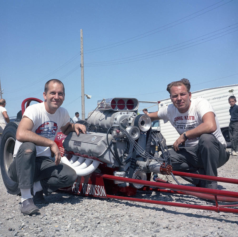 1965 Aug Motor City Ford AA-FD P Robinson CN4088-3 0144-2210