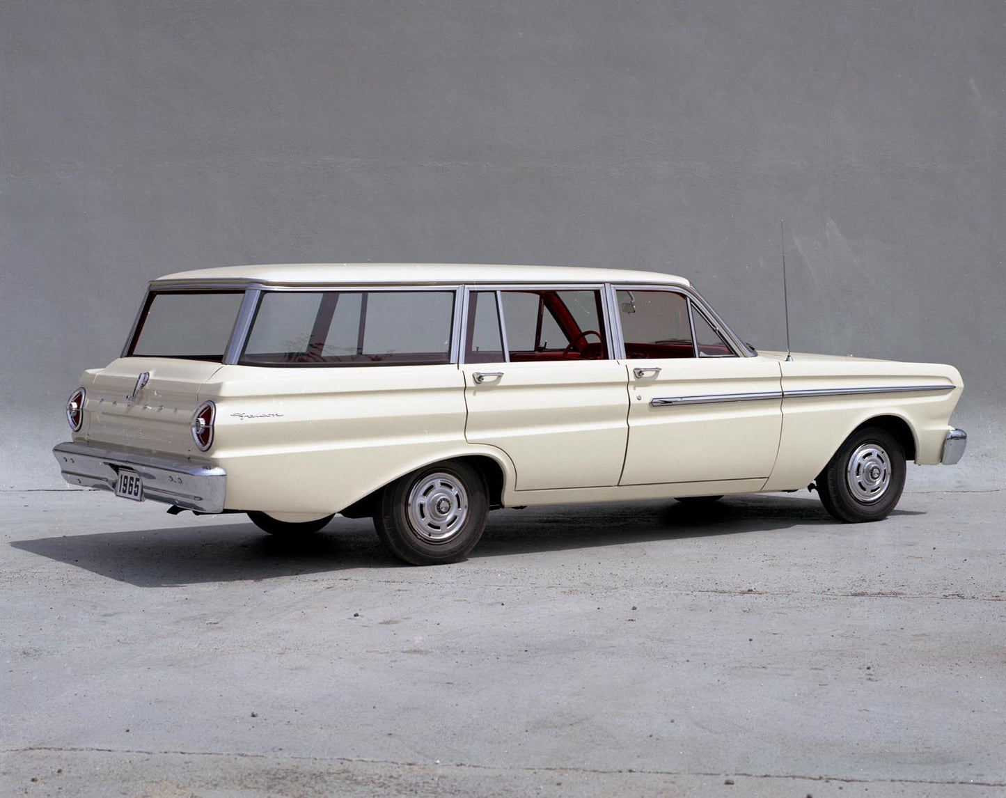 1965 Ford Falcon station wagon CN2601-38 0144-2262