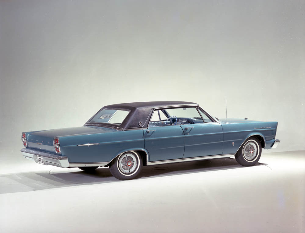 1965 Ford Galaxie 500 LTD four-door hardtop CN2602-121 0144-2267