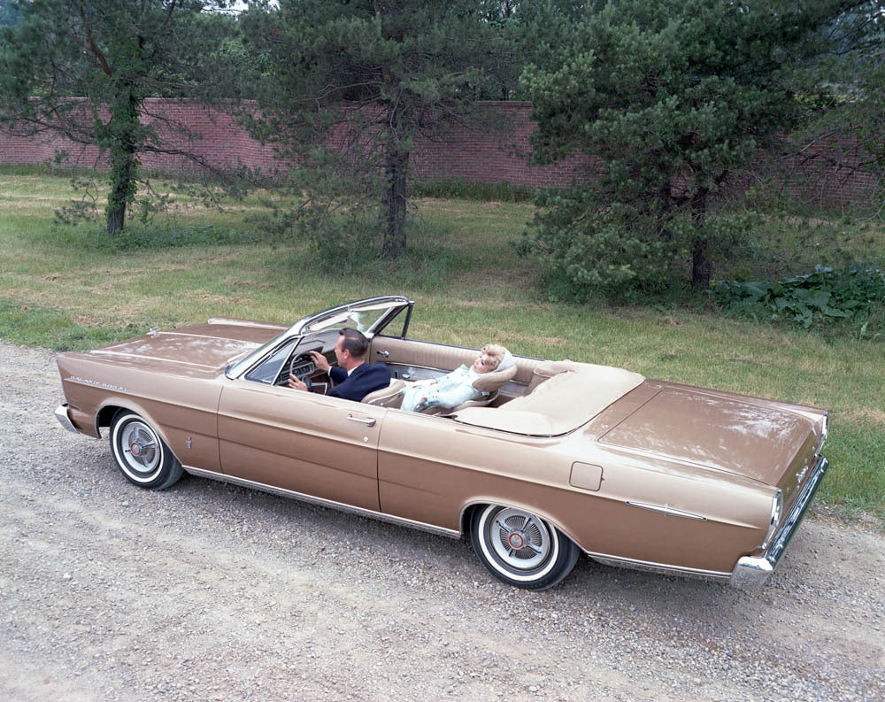 1965 Ford Galaxie 500XL convertible CN2602-98B 0144-2268