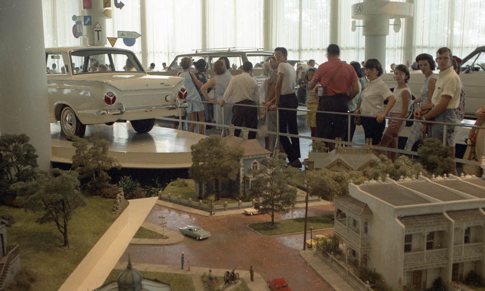 1965 Worlds Fair Ford Exhibit CN3430-840 0144-2372