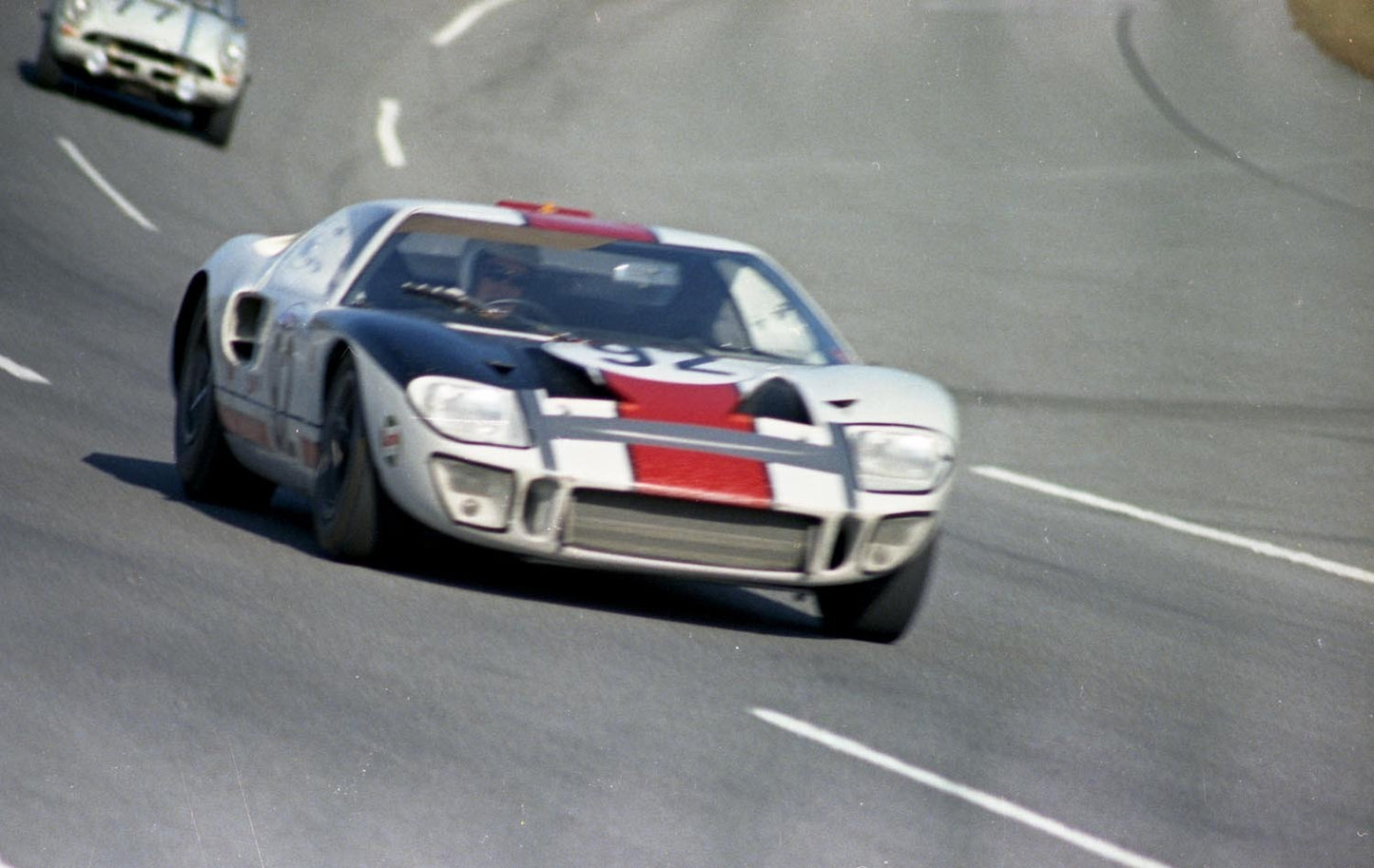 1966 Feb Daytona 1966 Ford GT Mk I CN4300-85 0144-2406