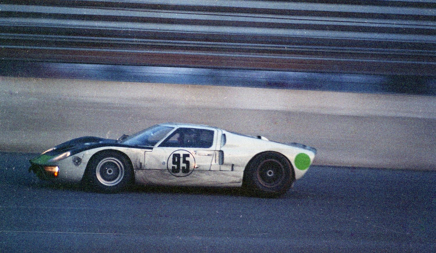 1966 Feb Daytona 1966 Ford GT Mk II Donohue-Hansgen CN4300-56 0144-2410