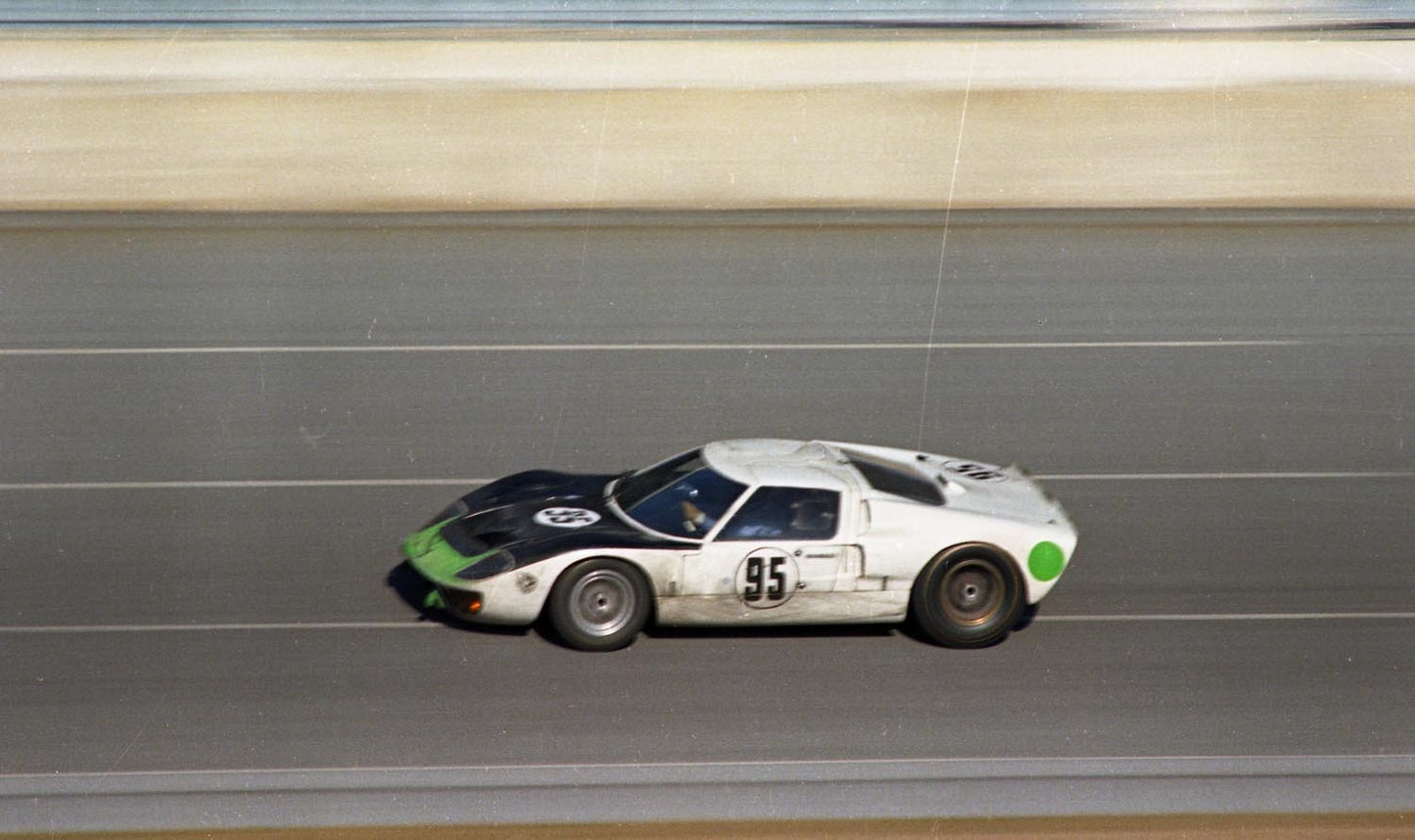 1966 Feb Daytona 1966 Ford GT Mk II Donohue-Hansten CN4300-68 0144-2416