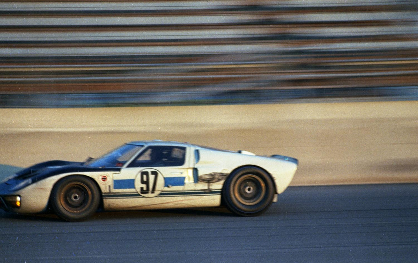 1966 Feb Daytona 1966 Ford GT Mk II Gurney Grant CN4300-6 0144-2417