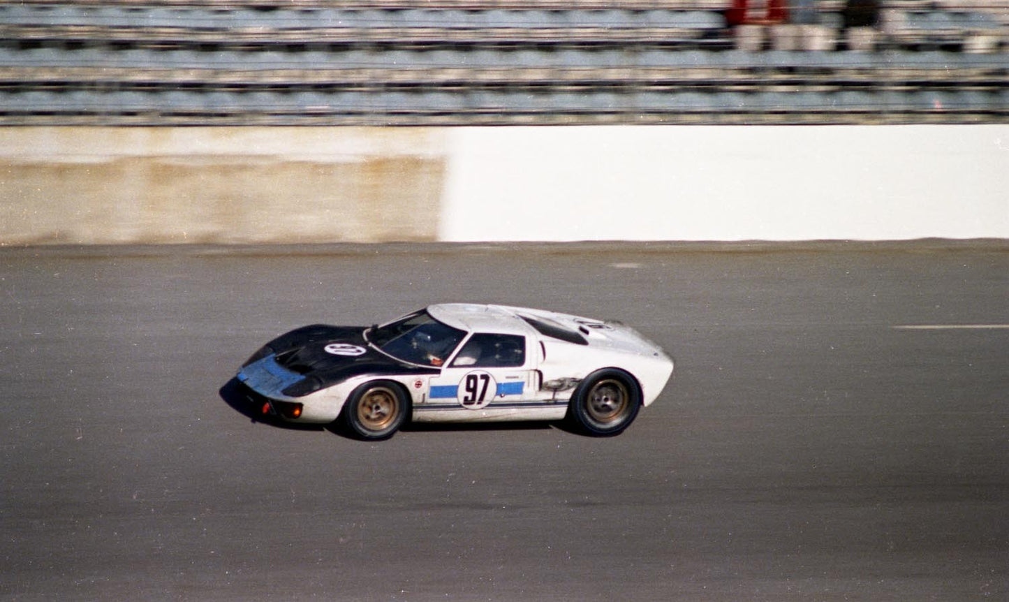 1966 Feb Daytona 1966 Ford GT Mk II Gurney-Grant CN4300-66 0144-2422