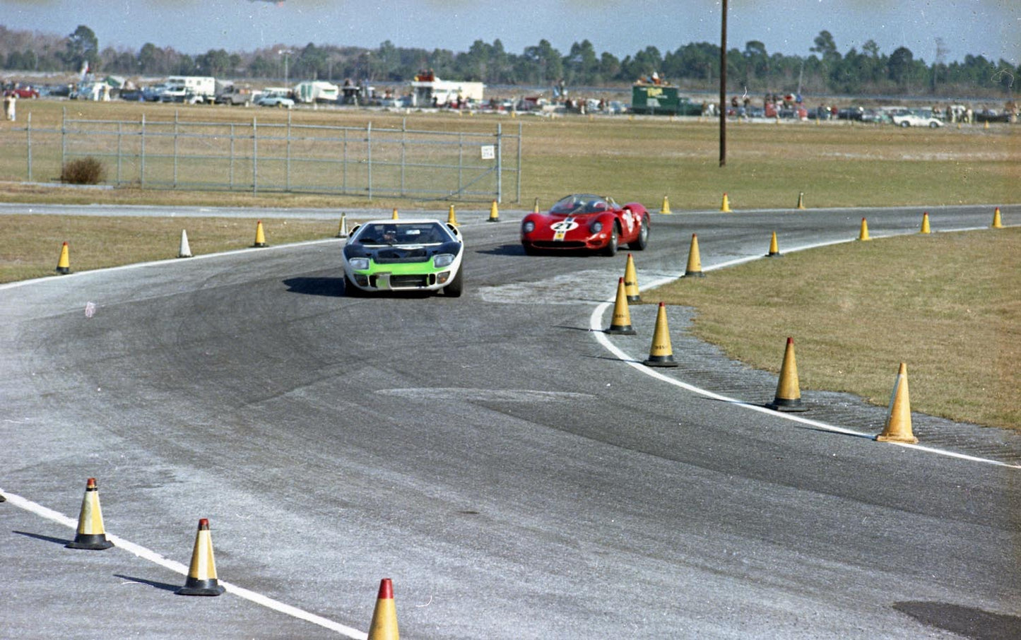1966 Feb Daytona 1966 Ford GT Mk II CN4300-35 0144-2430
