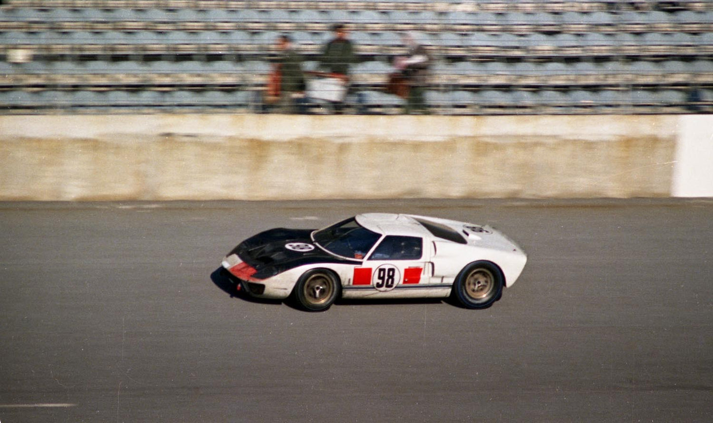 1966 Feb Daytona 1966 Ford GT Mk II Ruby-Miles CN4300-67 0144-2437
