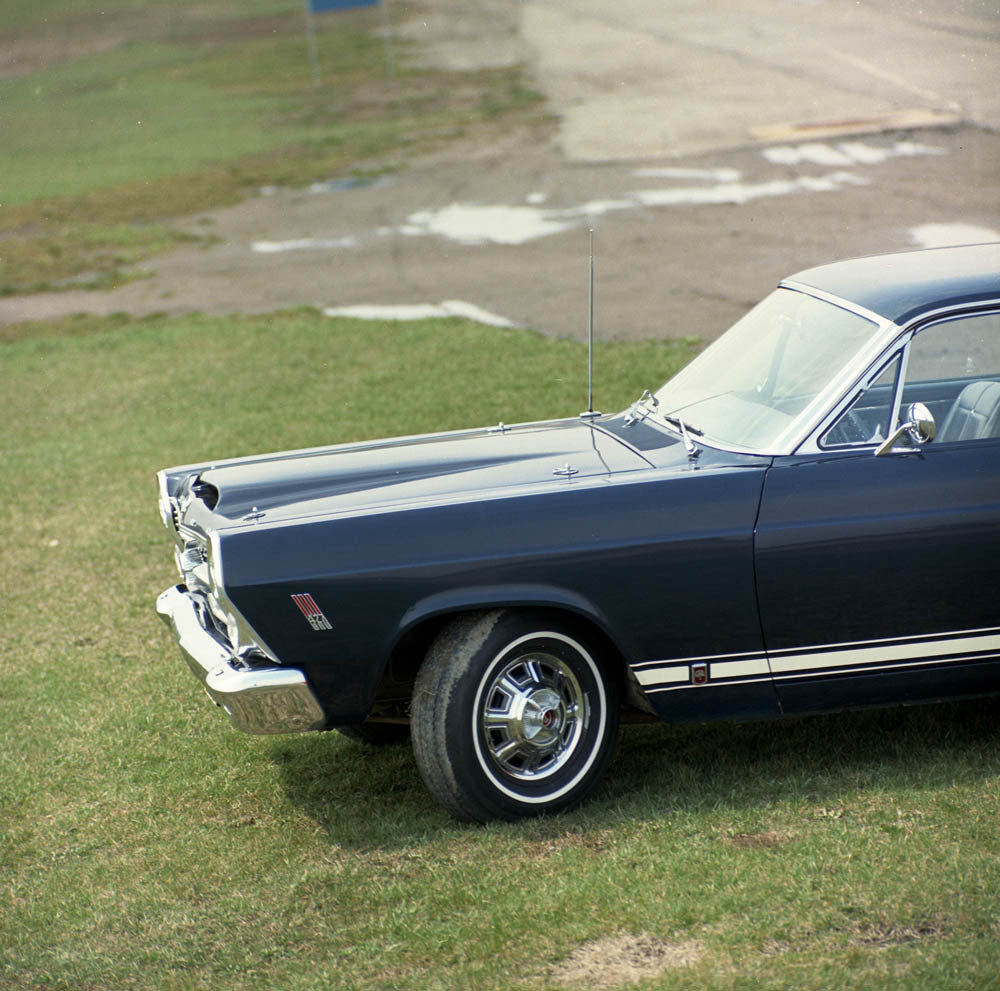 1966 Ford 427 Fairlane GT two-door hardtop CN4390-39 0144-2517