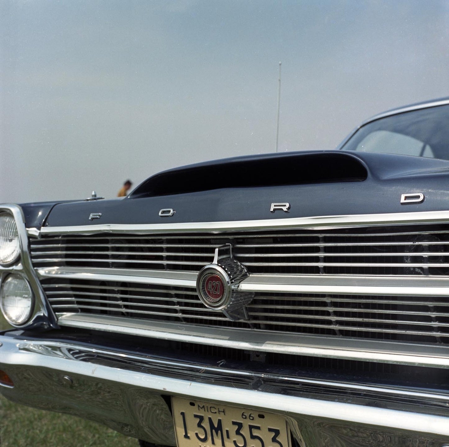 1966 Ford 427 Fairlane GT two-door hardtop CN4390-49 0144-2527