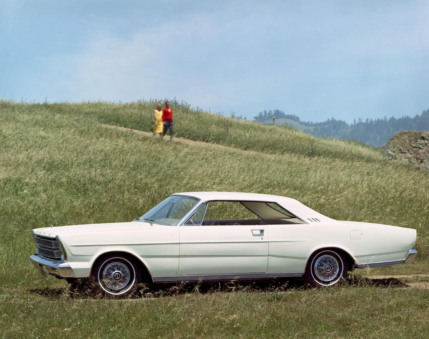 1966 Ford Custom two-door hardtop CN3803-130 0144-2535