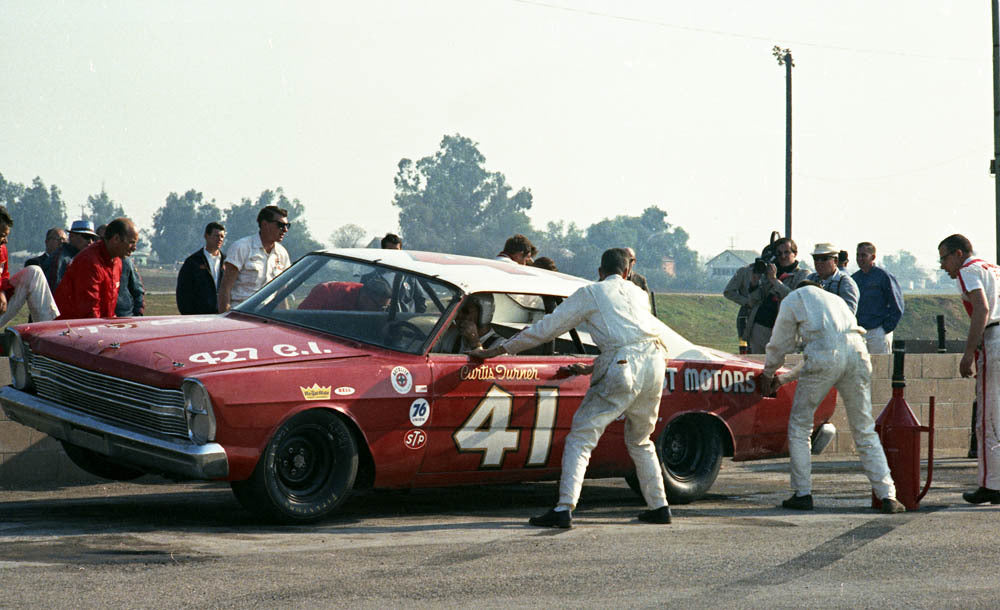 1966 Jan Riverside 1966 Ford C turner CN4284-6 0144-2677