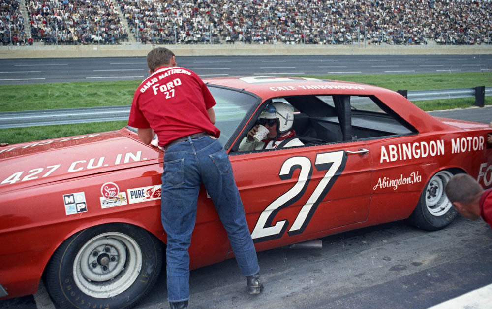 1966 Mar Rockingham 1966 Ford C Yarborough CN4353-26 0144-2747