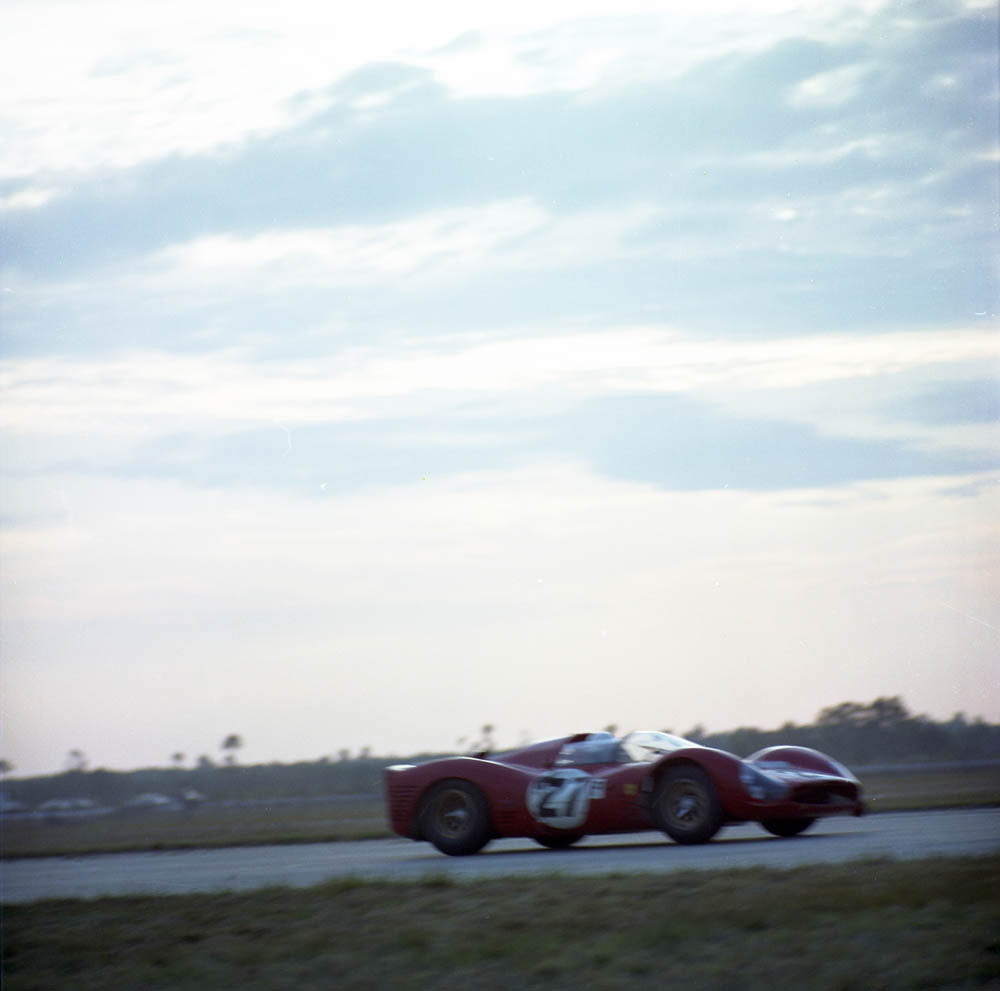 1966 Mar Sebring Ferrari 330 P3 CN4363-15 0144-2777