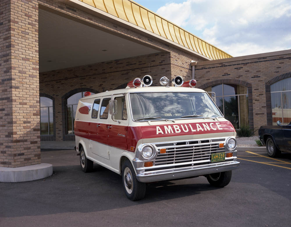 1969 ford Econoline ambulance CN5505-15 0144-2899