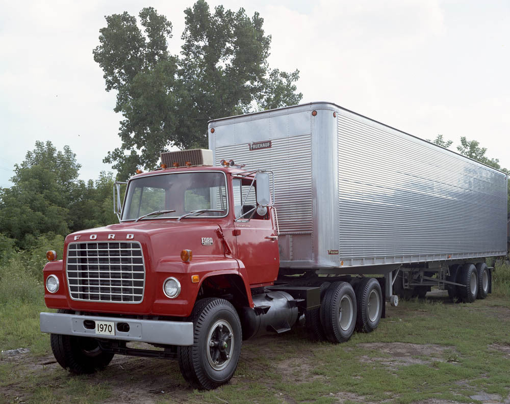 1970 Ford L-8000 heavy truck CN5709-136 0144-2955