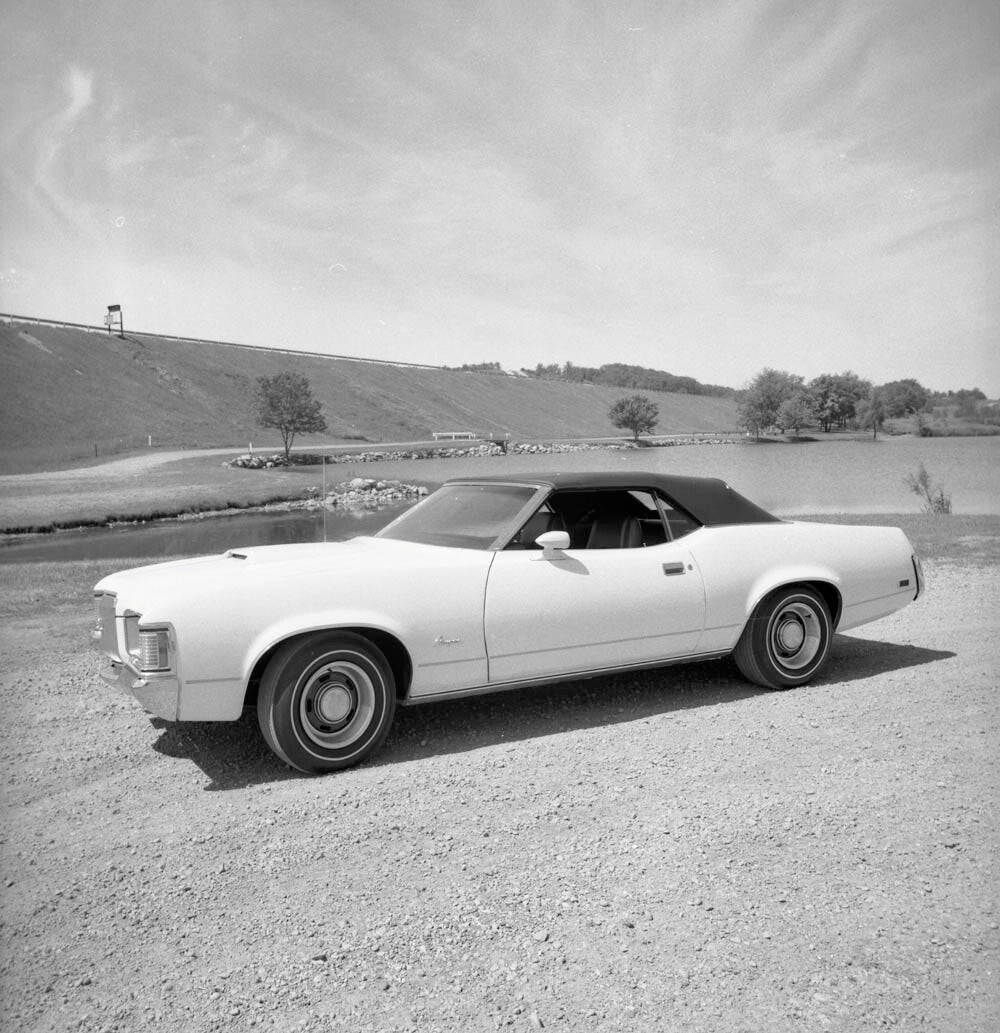 1971 Mercury Cougar XR-7 convertible CN151945-106 0144-3025