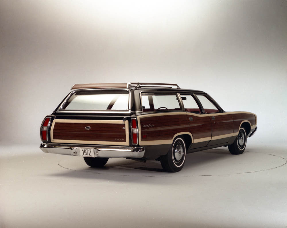 1972 Ford LTD Country Squire station wagon CN6302-16 0144-3036