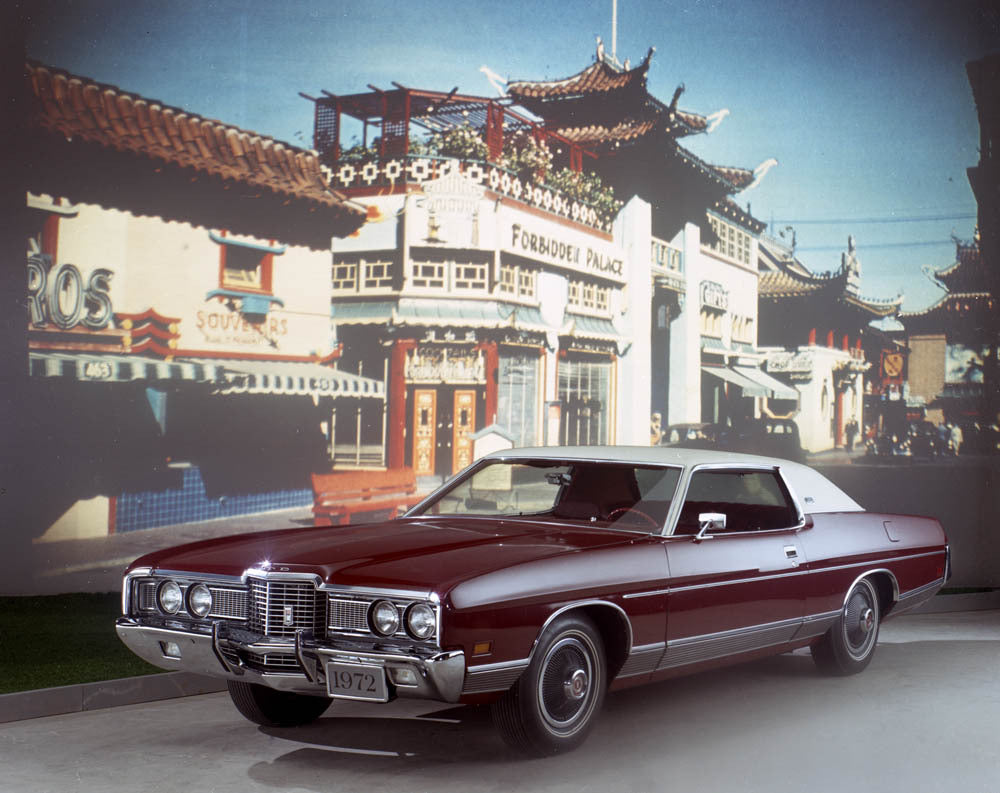 1972 Ford LTD two-door hardtop CN6302-38 0144-3038