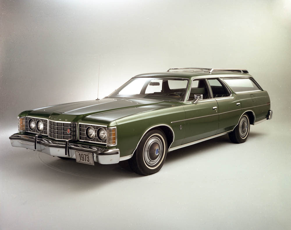 1973 Ford LTD station wagon CN6602-115 0144-3055