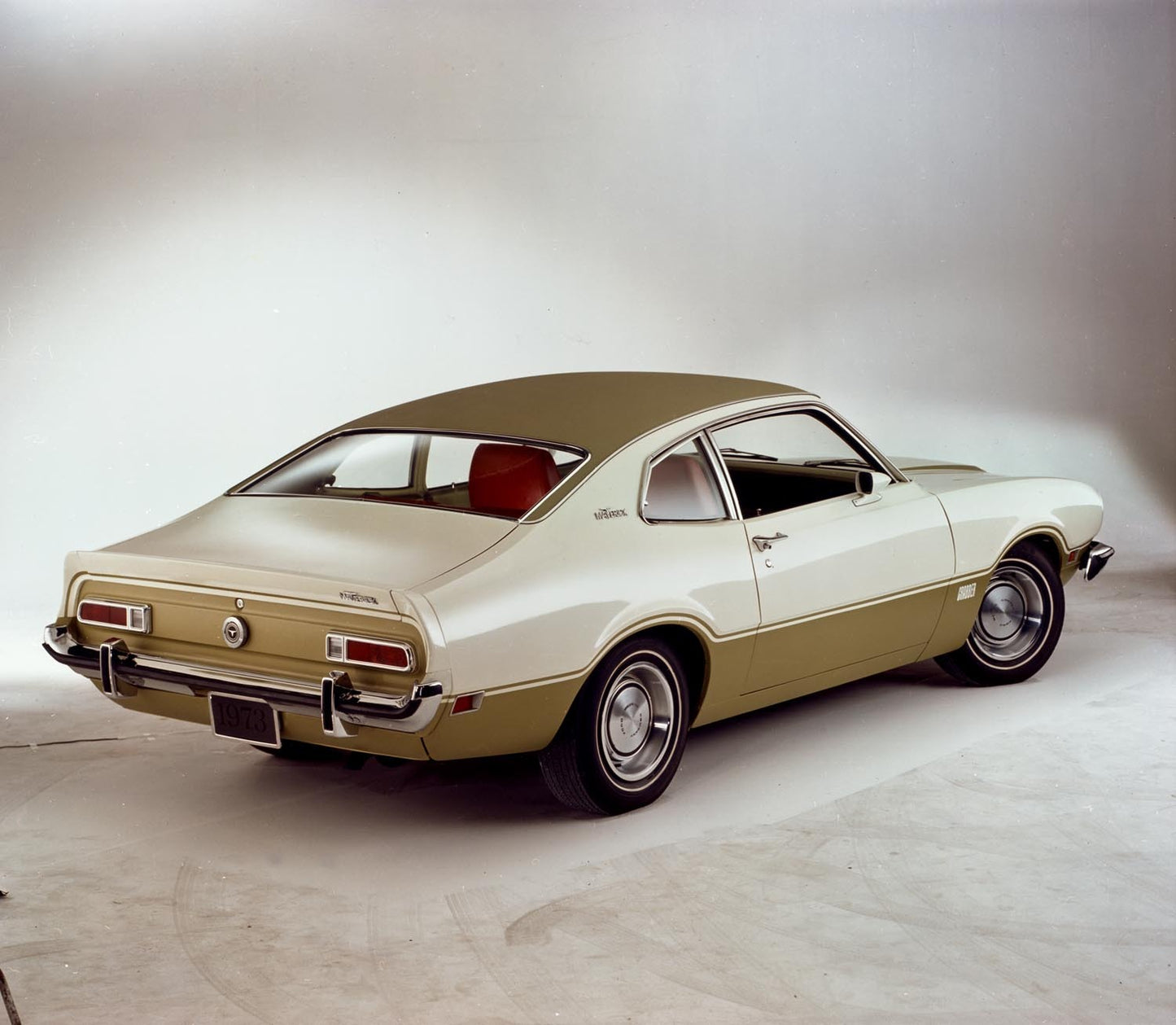 1973 Ford Maverick two-door CN6604-29 0144-3057