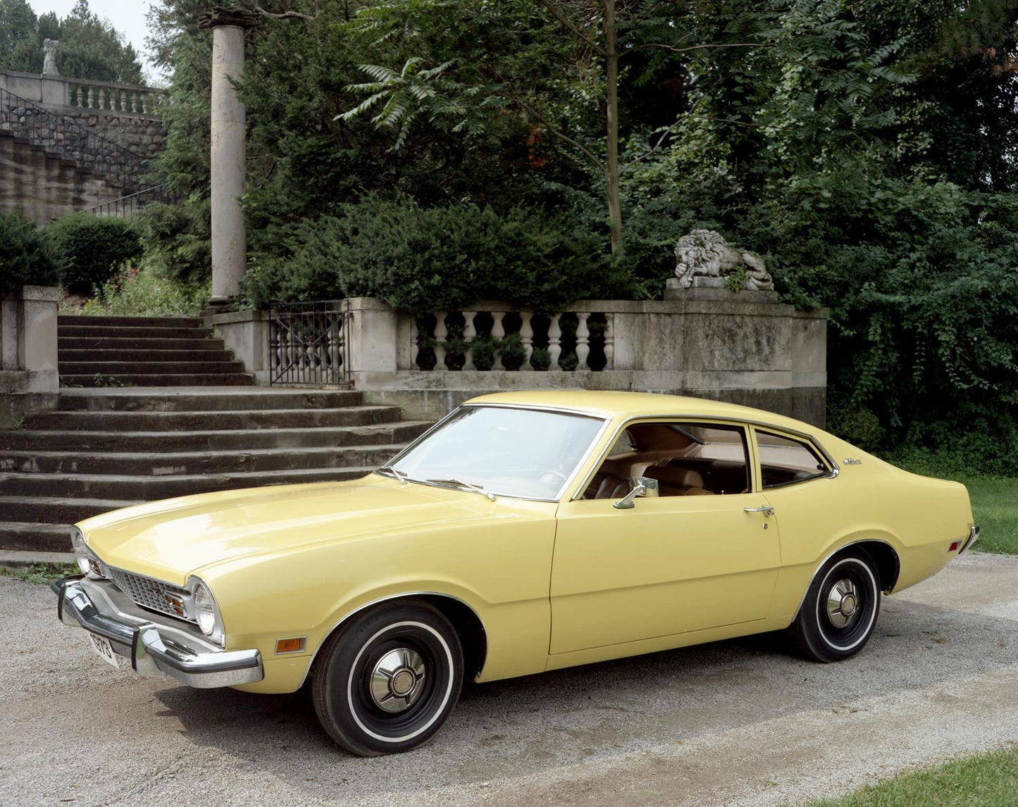 1973 Ford Maverick two-door CN6604-57 0144-3058