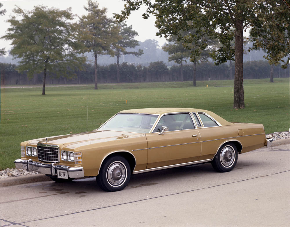 1976 Ford LTD two-door CN13002-065 0144-3091